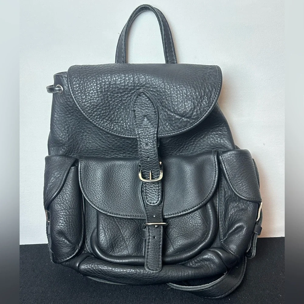 ❗️Mid Size Heavy Duty Black Leather Biker Buckle Backpack - Picture 2 of 16